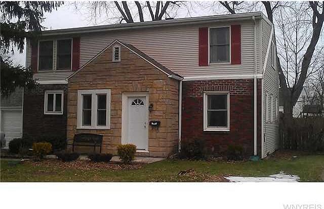 1st image of 195 Kenview Blvd
