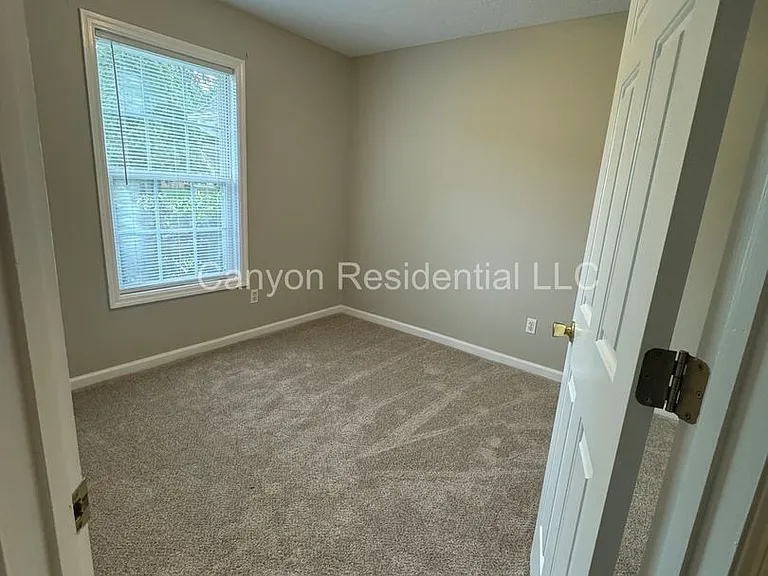 237 Proclamation Dr — Photo 15