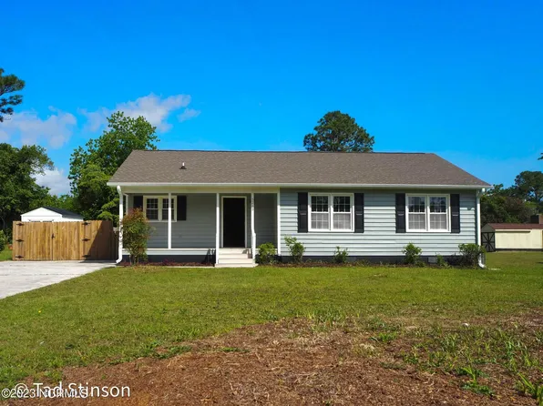 5219 Lord Tennyson Road, Wilmington, NC 28405