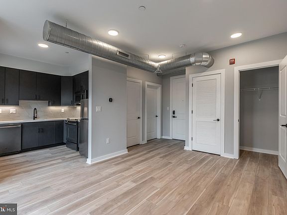 2nd image of 102 W Berks St #401