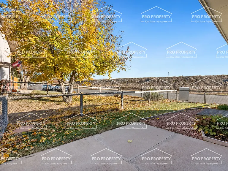 3017 Maryland Pl — Photo 19