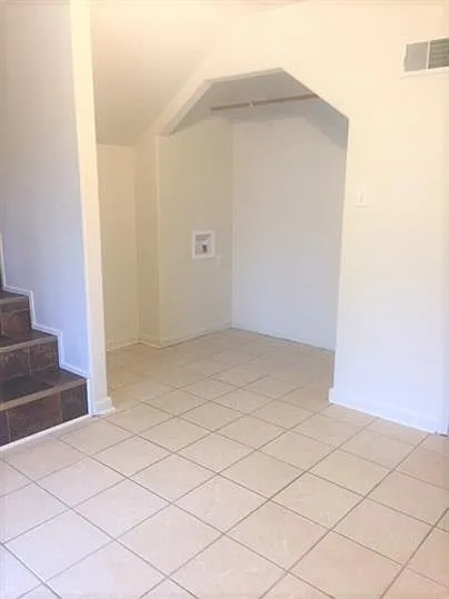 207 Brantley Cir — Photo 14