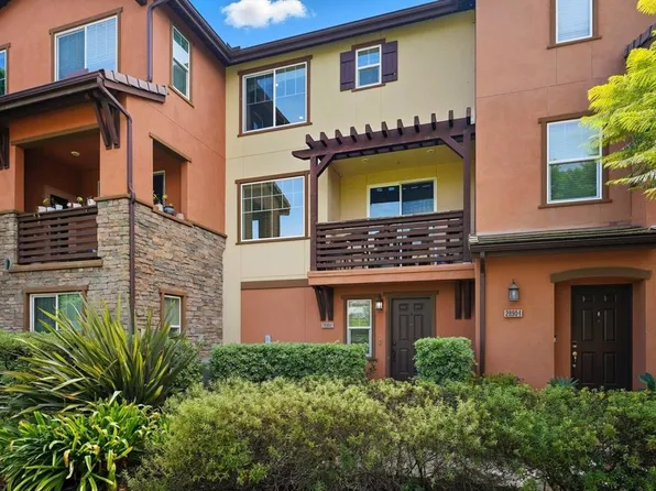 2890 Silver Medal Rd Unit 2, Chula Vista, CA 91915