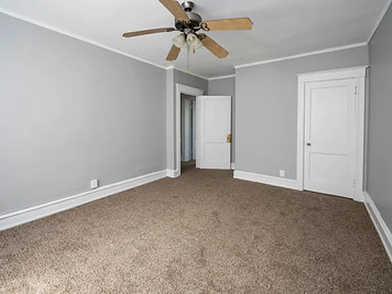 English Manor Apartments- Beautifully kept secret in Mt. Airy — Photo 14