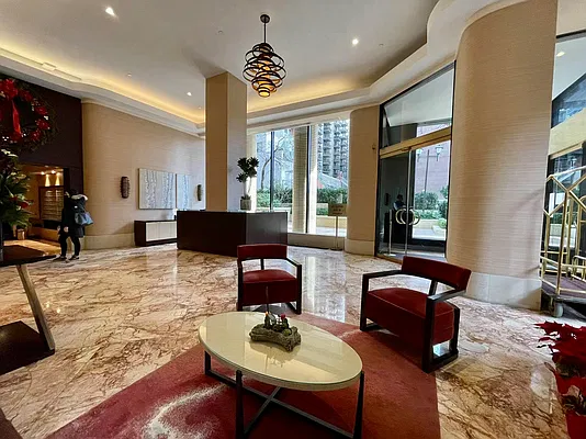 Rented by Oxford Property Group | media 13