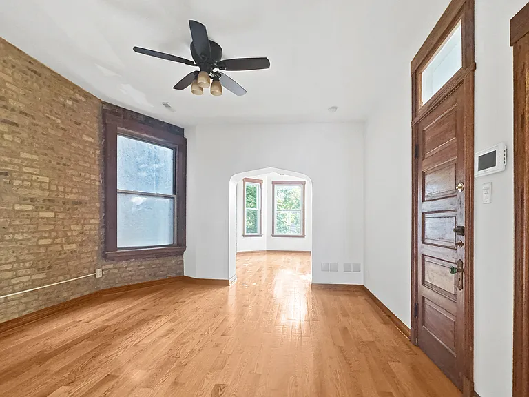 3256 S Princeton Ave #3 — Photo 5