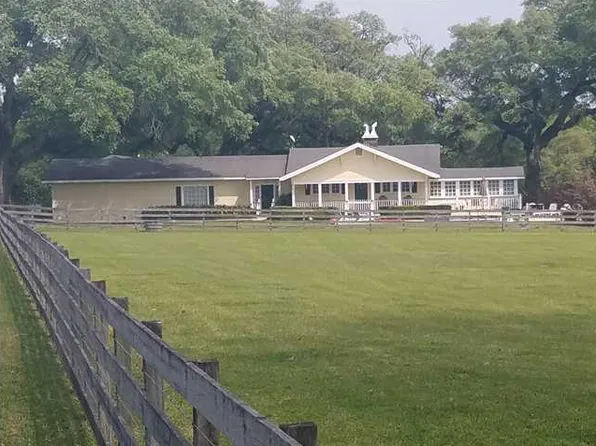 8135 Murray Hill Rd, Irvington, AL 36544