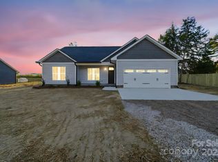 7657 Tuckaseegee Rd, Kannapolis, NC 28081