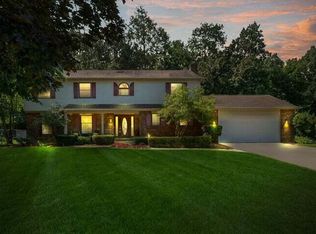 5677 Swallow Ave, Kalamazoo, MI 49009