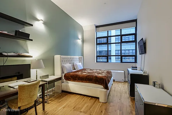 Sold by Corcoran | media 3