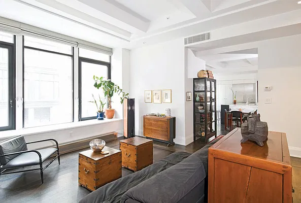 Sold by Stribling | media 6