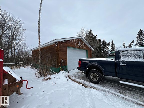 3rd image of 55320 Range Rd #263