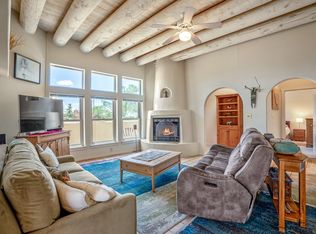 1 Herrada Way, Santa Fe, NM 87508