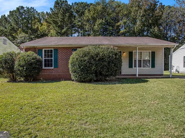 5575 Pine Gate Dr, Atlanta, GA 30349