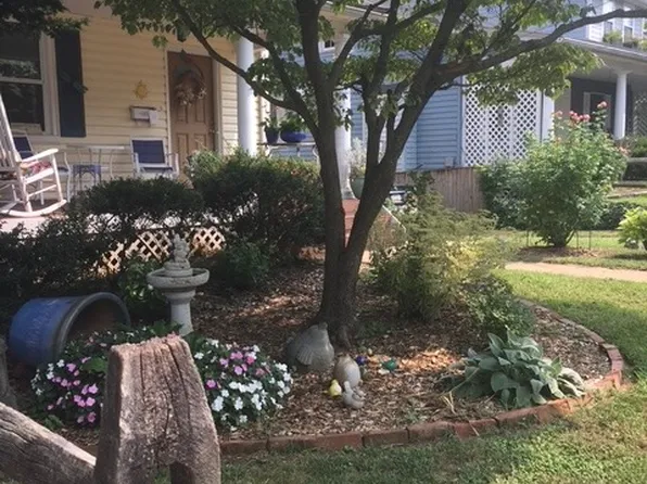20 Locust Ave, Annapolis, MD 21401