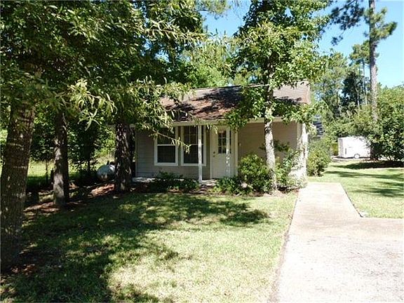 Approximately 1200 sq ft per owner