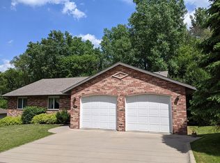 550 Fremont Ave, Dubuque, IA 52003