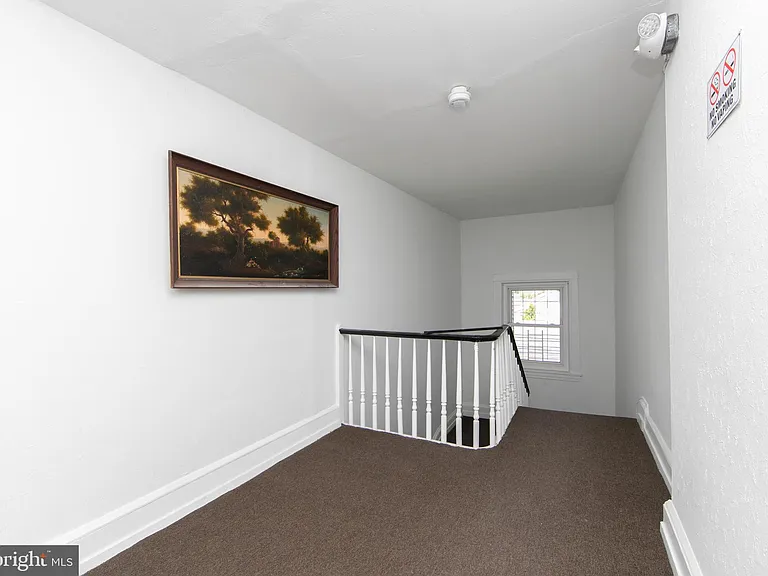 9 E Holly Ave #5 — Photo 28