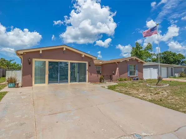 9647 Morehead Ln, Port Richey, FL 34668