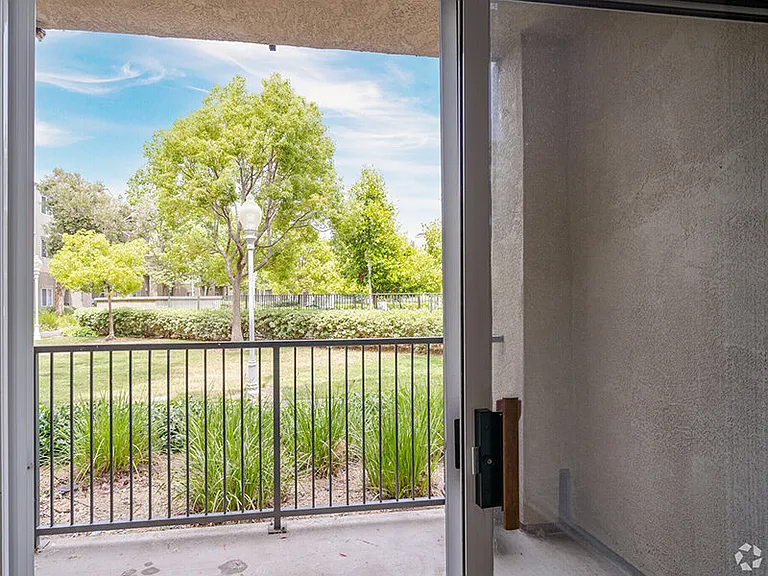 Bay View Vista — Photo 15