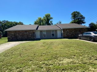 16 Markwest Cv APT L, Jackson, TN 38305