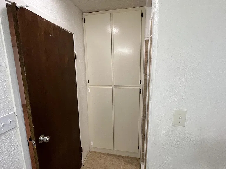 310 S Val Verde Rd — Photo 41