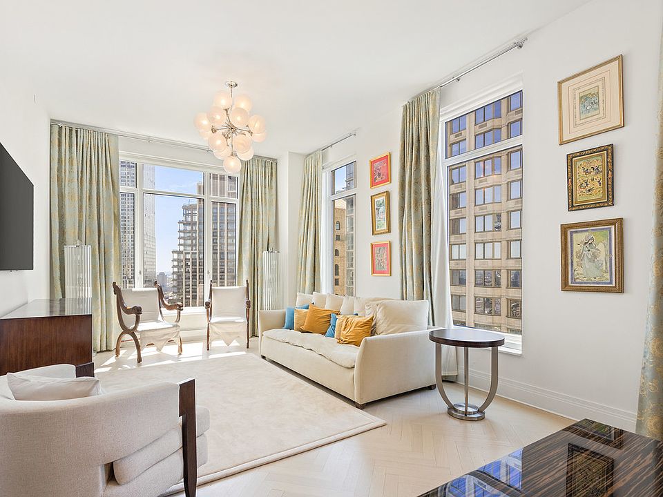 1st image of 30 Park Pl