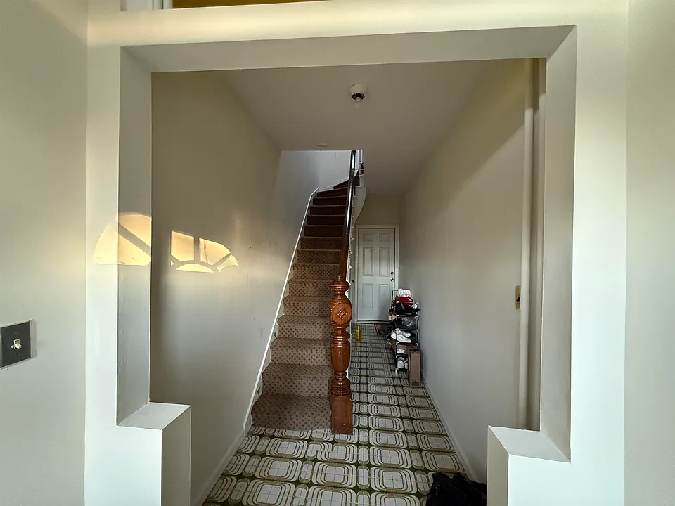 3172 Kennedy Blvd #2