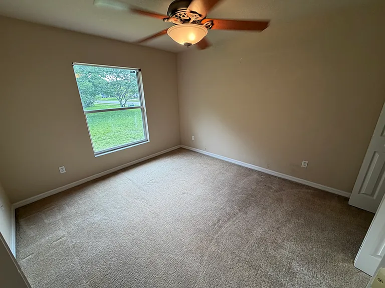 6802 Stoneheath Ln — Photo 18