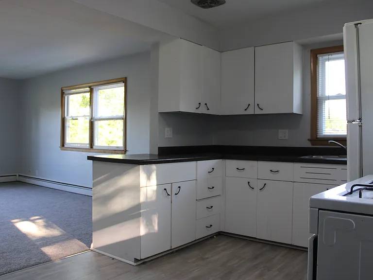 Lots of cabinet space