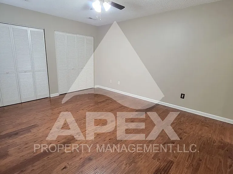 2030 Countryhill Ln — Photo 13