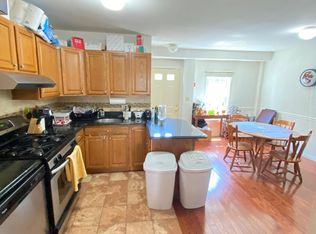14 Lopez St, Cambridge, MA 02139
