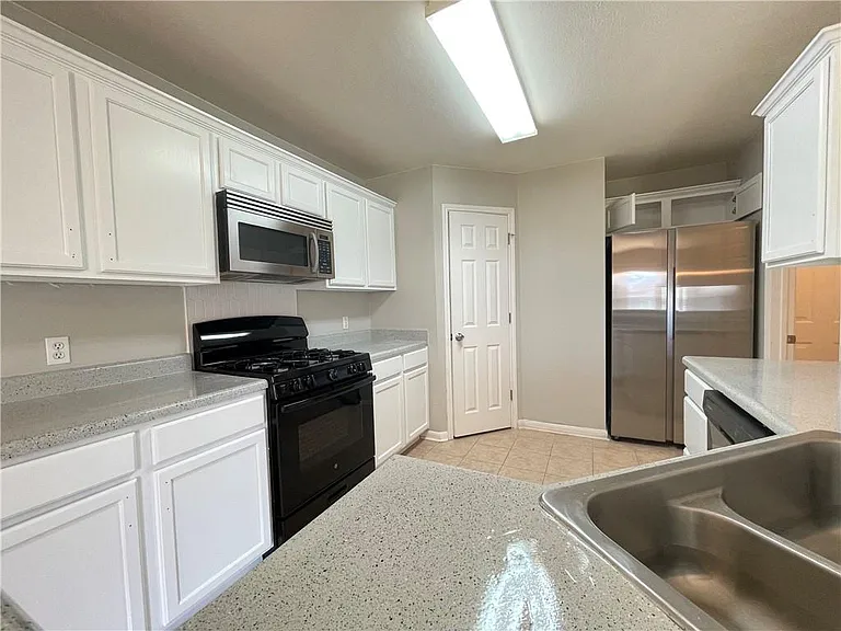 110 Cotton Creek Way — Photo 9