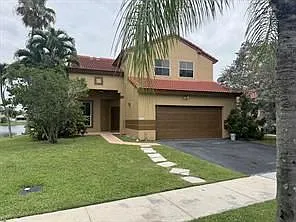 19199 NW 19th St