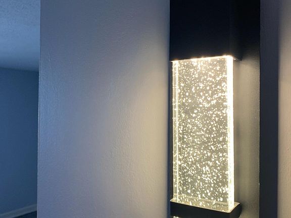 Upgraded, bright LED lighting throughout