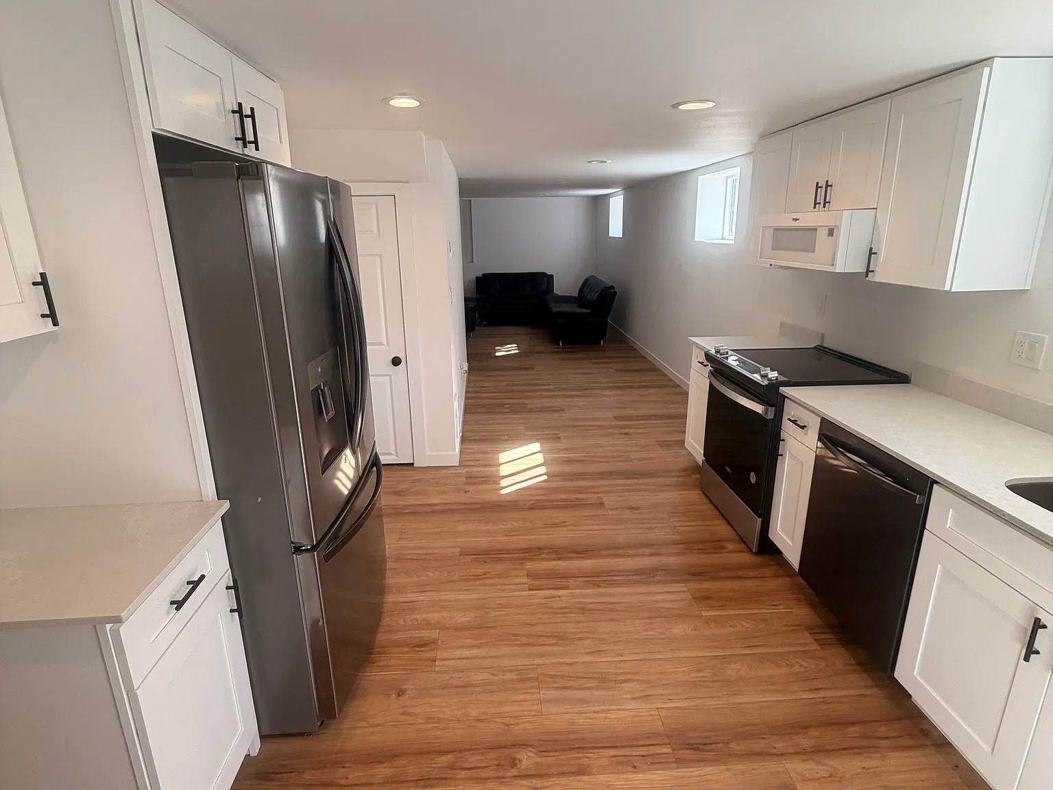 2 bed, 1193 sqft, $2,500 — Photo 2