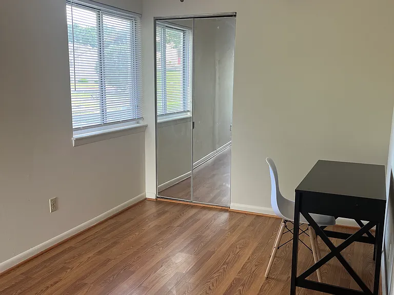 1348 Hunters Rd #D — Photo 23