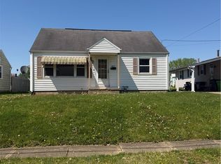 809 12th St SW, Massillon, OH 44647