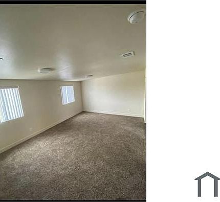 5th image of 942 E 88th Pl