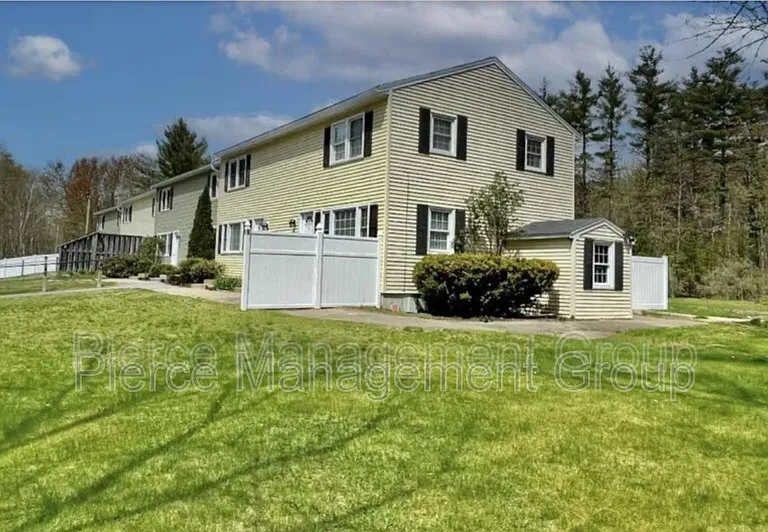 9 Bayberry Ln #6 — Photo 1
