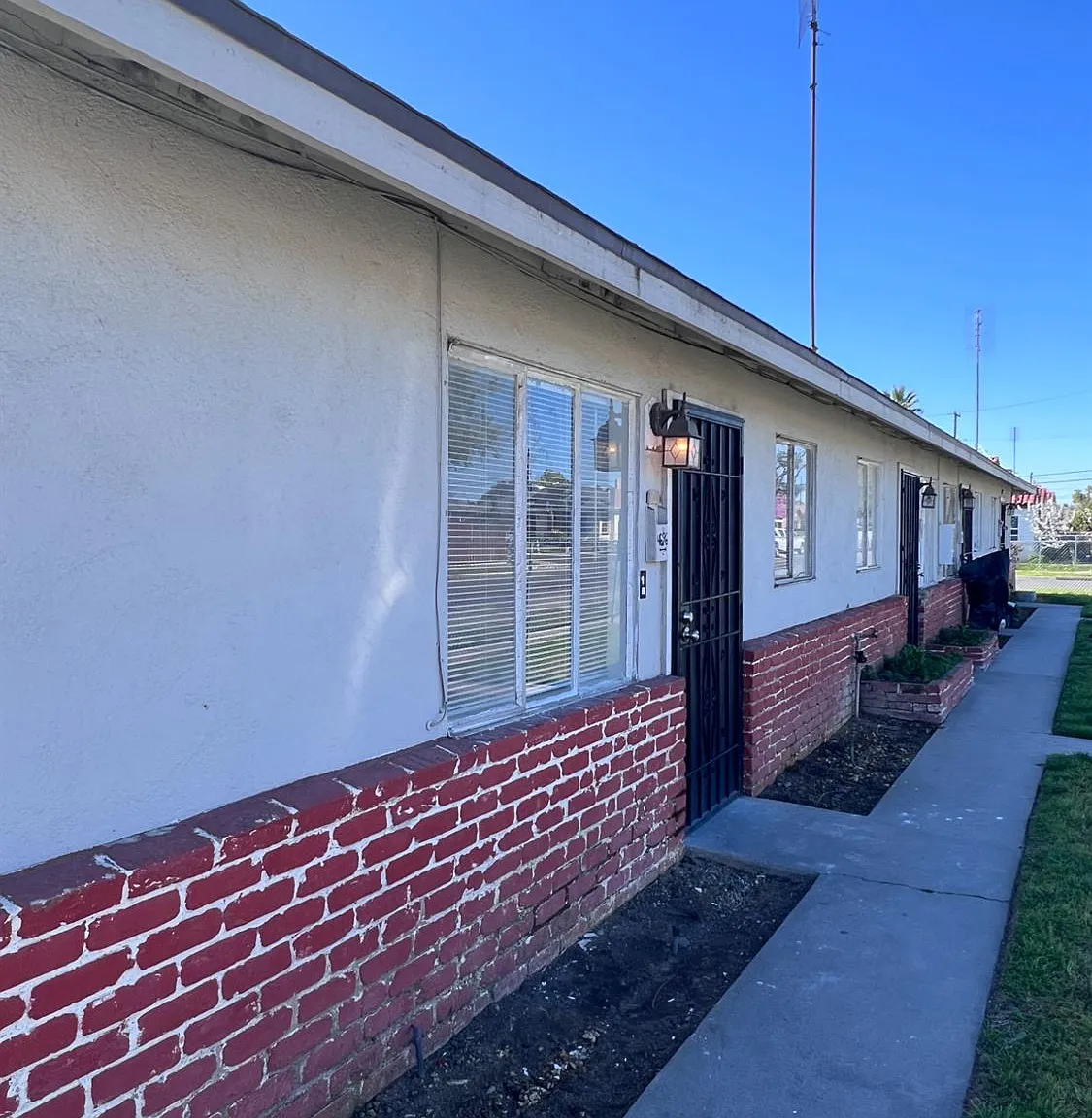 1 bed, 600 sqft, $750 — Photo 1