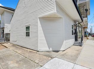 2437 Dumaine St, New Orleans, LA 70119