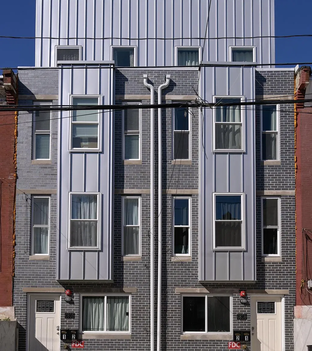 1808 N Willington St — Photo 1