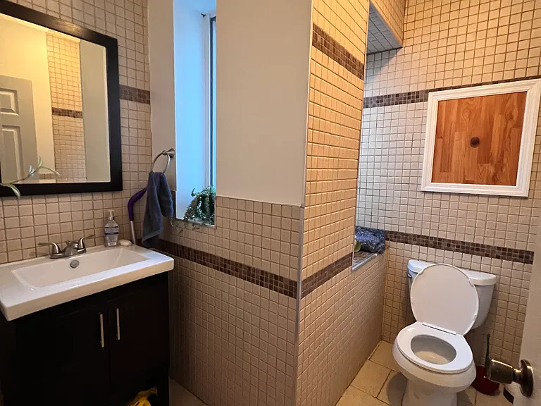 120 S 46th St #2 — Photo 10