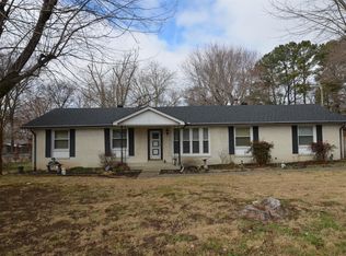 307 Highland Dr, Old Hickory, TN 37138