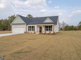 209 Squirrel Run, Good Hope, GA 30641