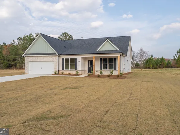 209 Squirrel Run, Good Hope, GA 30641