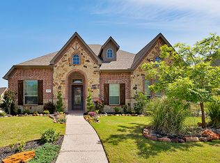 2741 Waverley Dr, Trophy Club, TX 76262