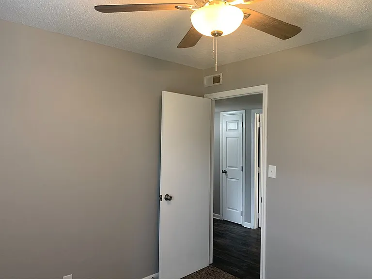 271 White Oak Rd — Photo 16