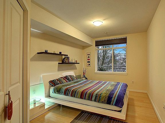 2nd image of 211 Kirkland Ave APT 310